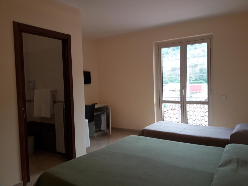 Bed and Breakfast Il Bel Risveglio à Atena Lucana Extérieur photo